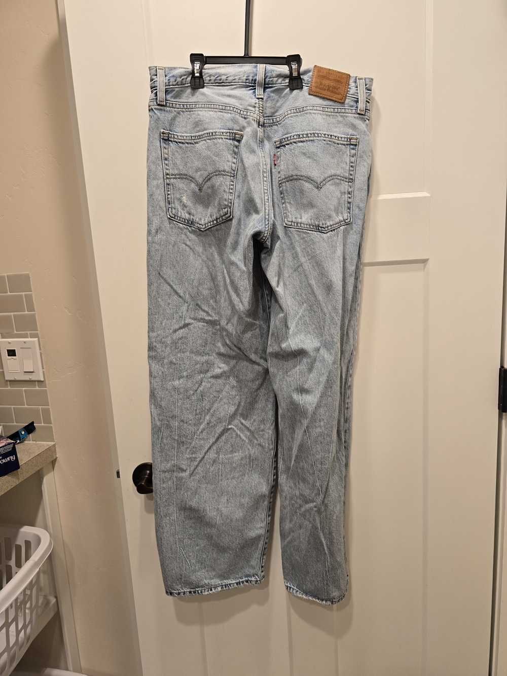 Levis Baggy Dad Jean - Picture 2 of 2